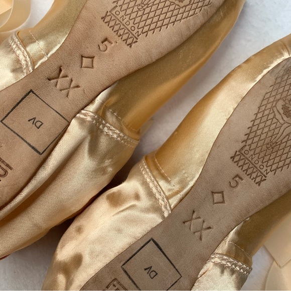 Freed of London Pointe Shoes Classic Deep Vamp SBTDV Diamond Maker Size 5XX - Picture 9 of 17